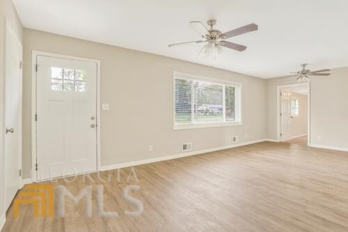 Building Photo - 1758 Poinsettia Dr