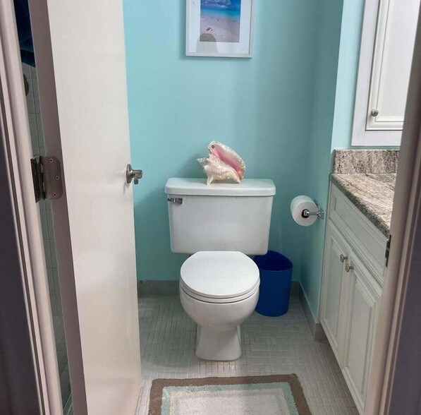 Building Photo - 3215 S Ocean Blvd