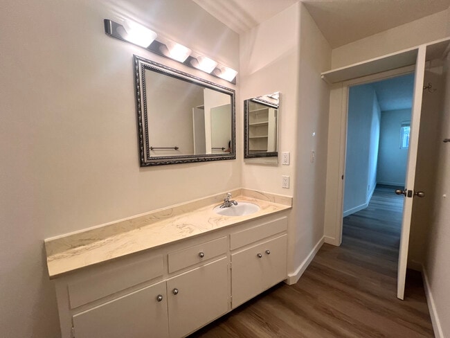 Building Photo - 1815 Camden Ave