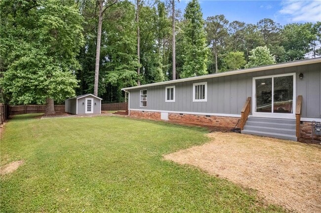 Building Photo - 2179 Beech Valley Dr