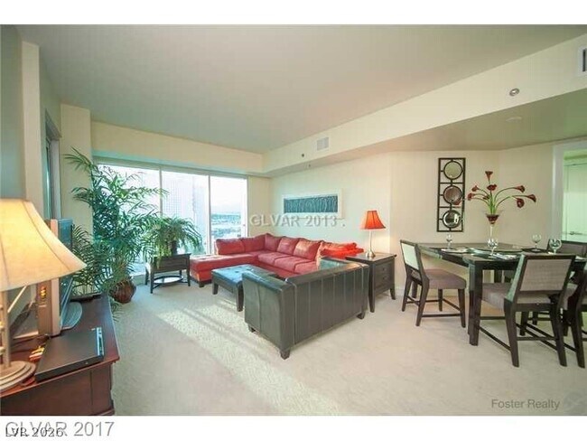 Building Photo - 2700 S Las Vegas Blvd