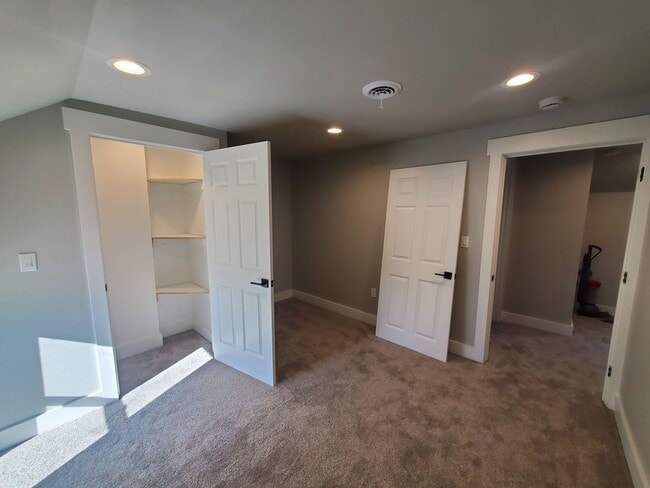 Building Photo - 4231-4231A Co Rd KK