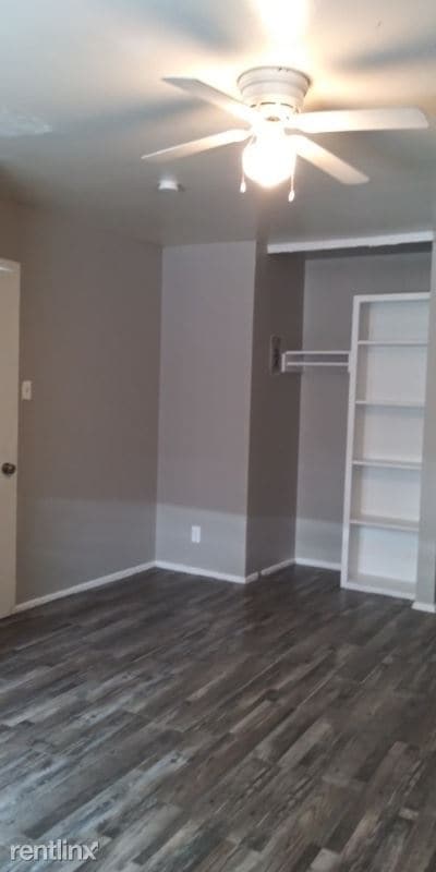 Building Photo - 1 br, 1 bath Apartment - 6218 S New Braunfels