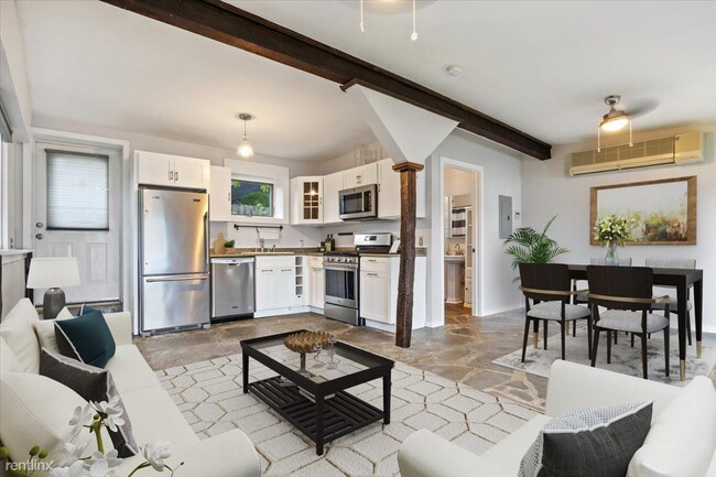 Building Photo - Studio, 1 bath House - 624 Quinnipiac Aven...