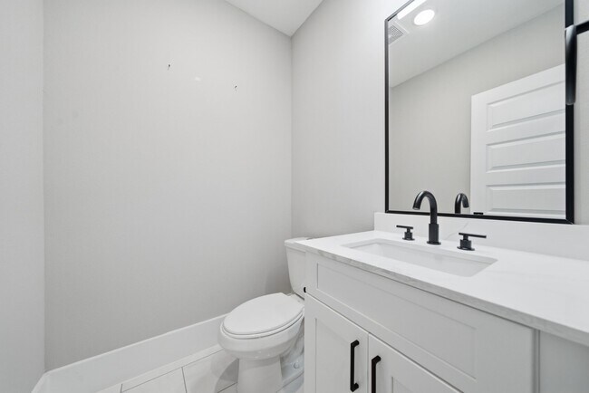 Building Photo - 4013 Griggs Rd