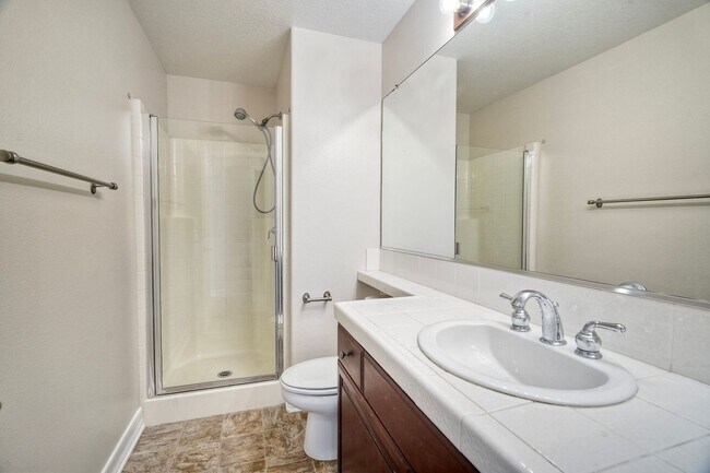 Building Photo - 4Bed/3Bath Carlsbad Home with Office  & Lo...