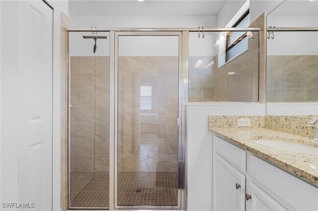 Building Photo - 14712 Cantabria Dr
