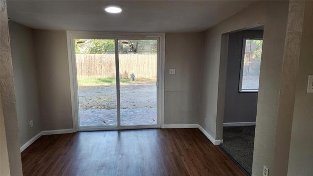 Building Photo - 808 Howell Dr