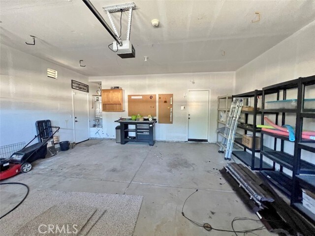 Building Photo - 43172 Bellota Ct