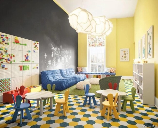 Building Photo - 45 E 22nd St