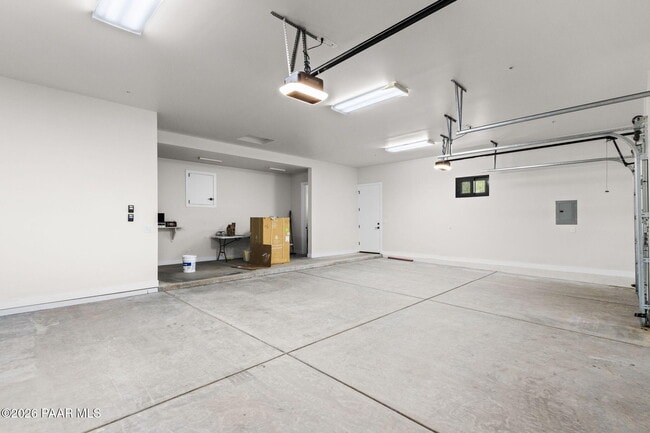 Building Photo - 1020 Sunrise Blvd