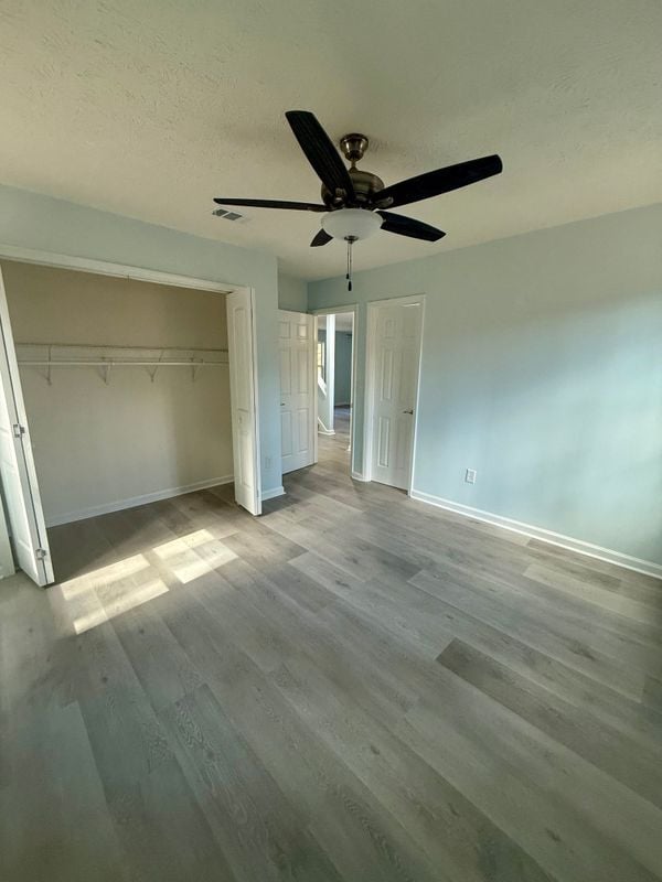 Building Photo - 5075 Forest Downs Ln