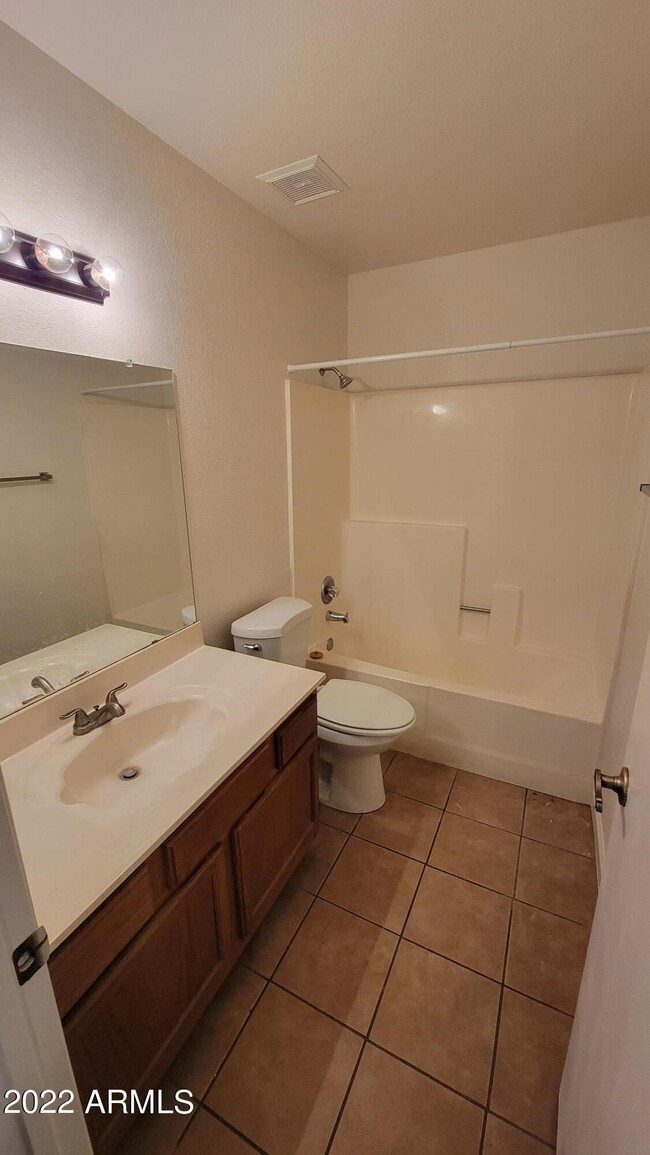Building Photo - 9201 N 47th Dr