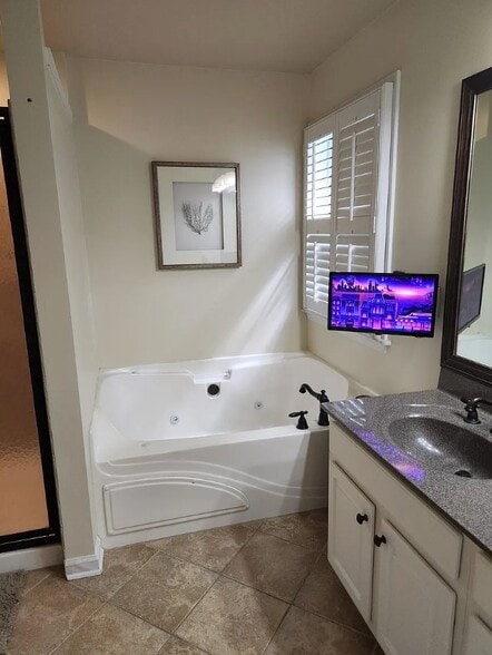 Building Photo - 6185 Indian Wood Cir SE