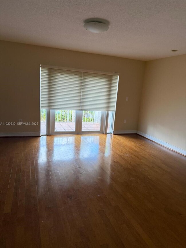 Building Photo - 3085 NE 208th Terrace