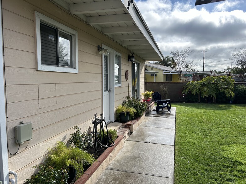 Building Photo - 8224 Coral Bell Way