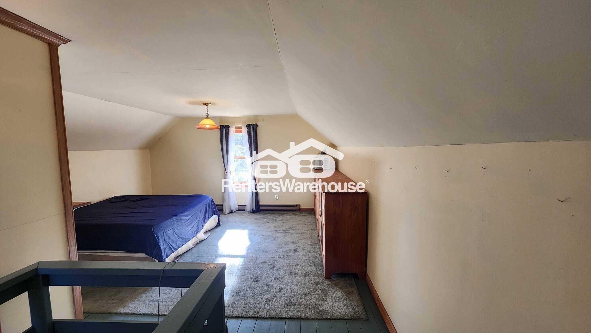 Building Photo - 1134 Rustic Rd 4