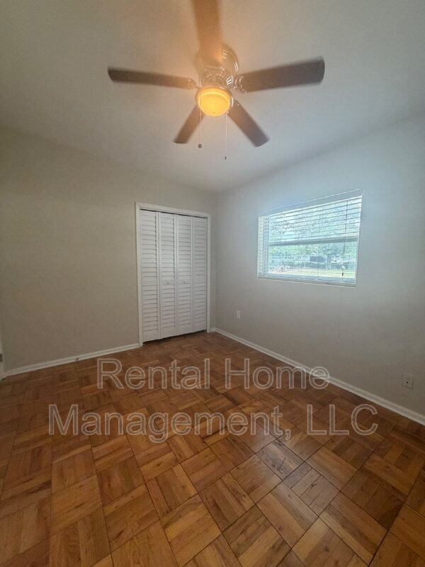 Building Photo - 503 Shannon Rd