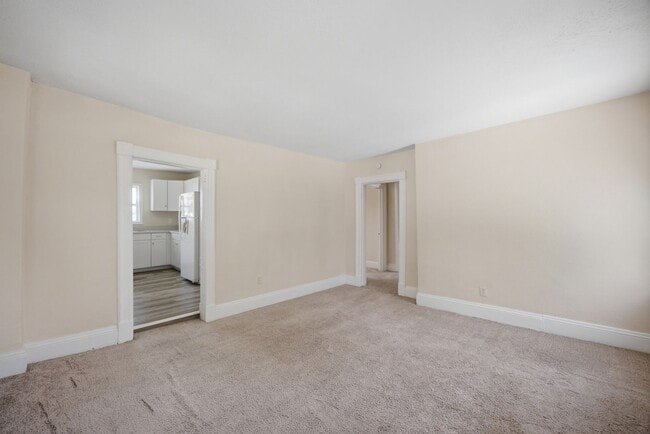Building Photo - 212 S Armistead Ave