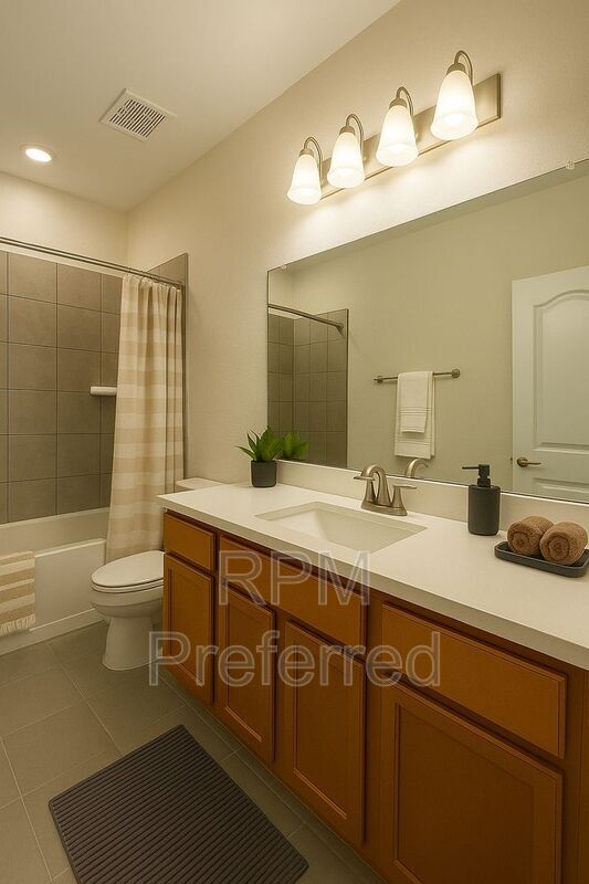 Building Photo - 2829 Shimmer Edge Dr