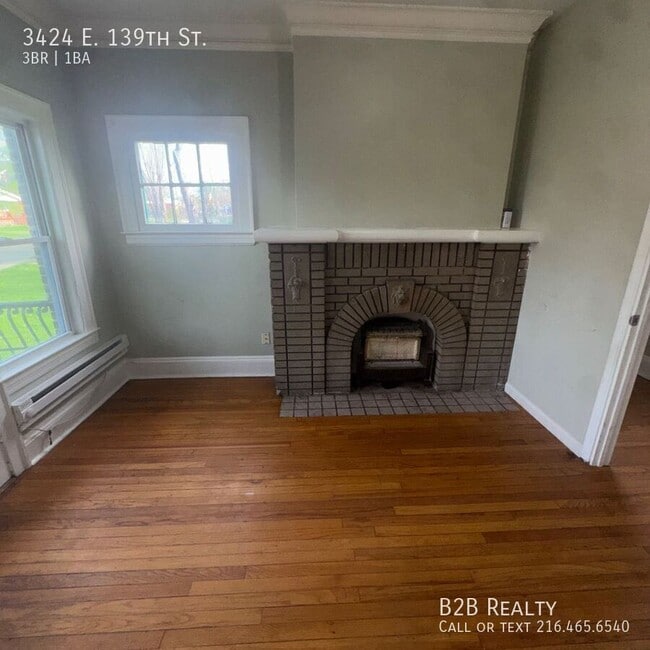 Building Photo - 3424 E 139th St