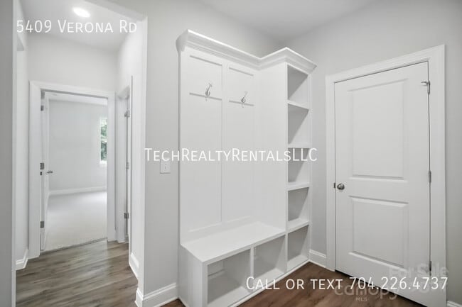 Building Photo - 5409 Verona Rd