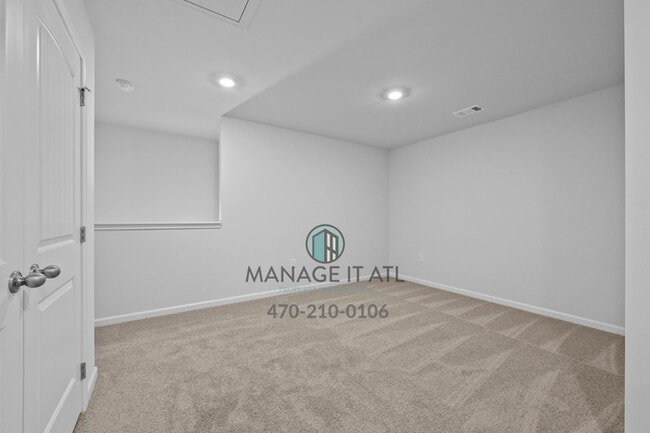 Building Photo - Brand New 3 Bedroom Townhome in Buford, GA