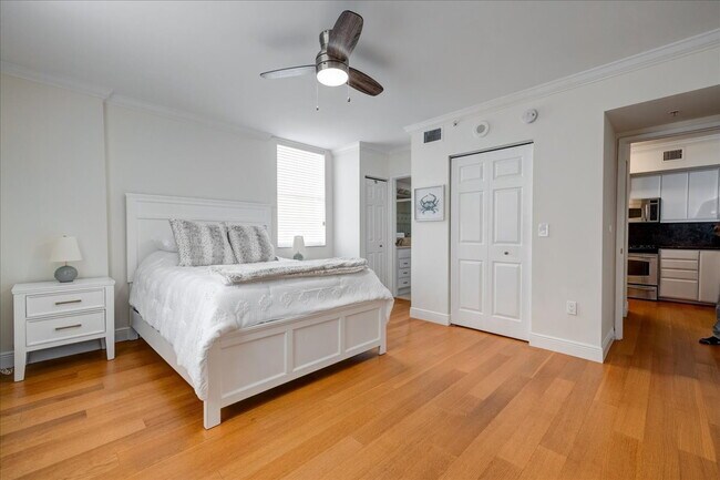 Building Photo - City Place Tower Condominium, Unit 801: Se...