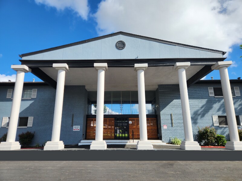 Building Photo - 123 E Rampart Dr