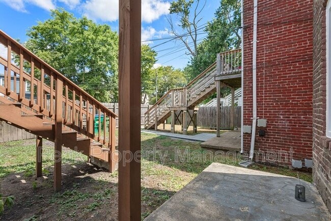 Building Photo - 604 N 32nd St