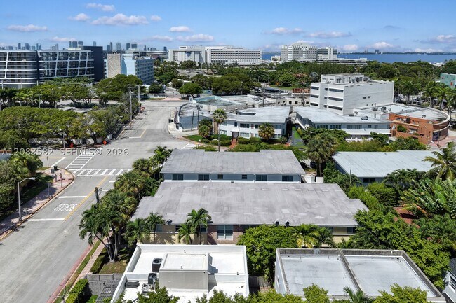 Building Photo - 3909 US-1