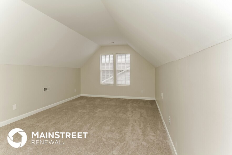 Building Photo - 9810 Sweet Plum Dr