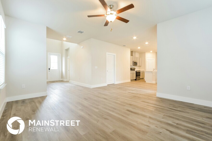 Building Photo - 352 Whiteheart Dr