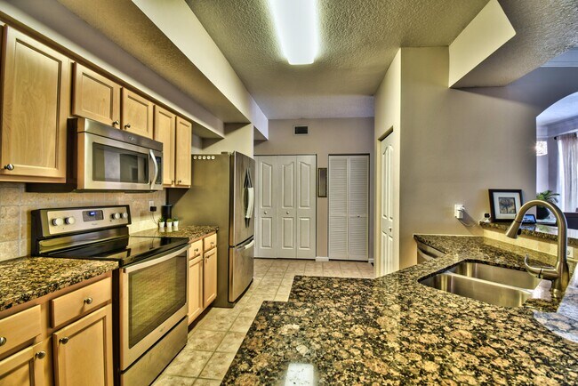 Building Photo - 224 Murcia Dr