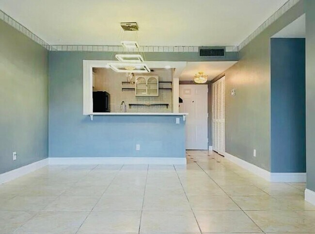 Building Photo - 4147 NW 90th Ave