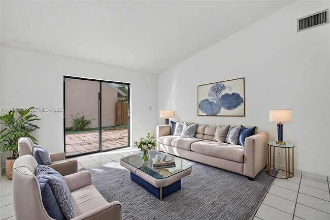 Building Photo - 14722 SW 110th Terrace