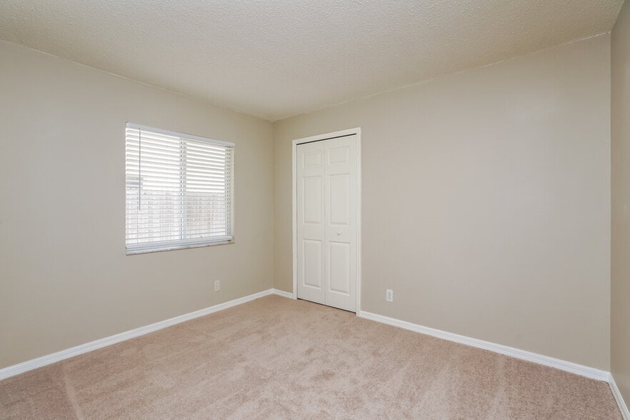 Building Photo - 13123 Fennway Ridge Dr
