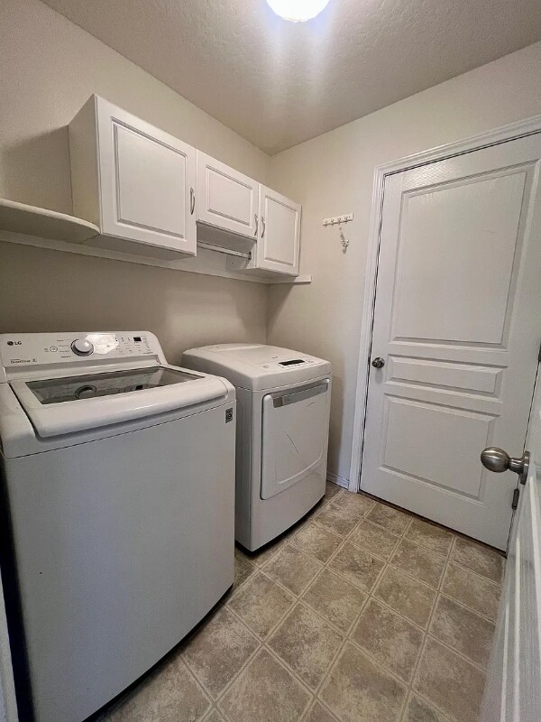 Building Photo - 16845 N Darmady Loop