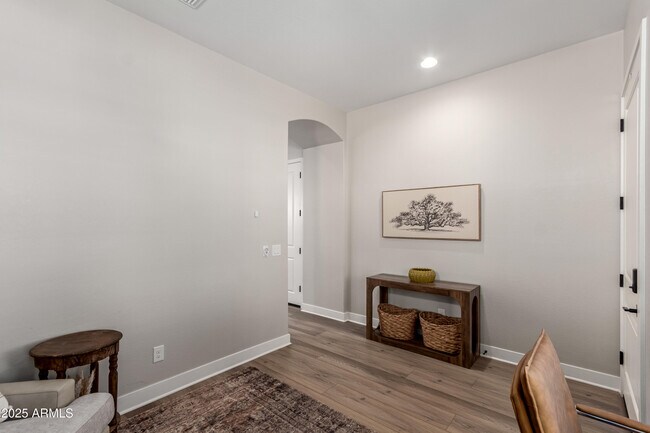 Building Photo - 22433 E Cattle Dr