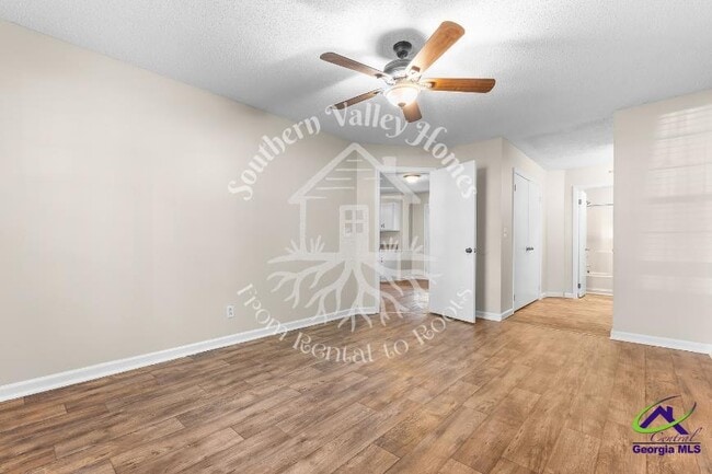 Building Photo - 543 Loblolly Ln