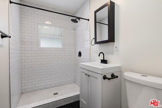 Building Photo - 3706 Brunswick Ave