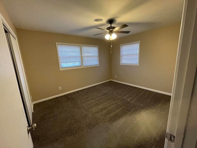 Building Photo - 3715 45th St