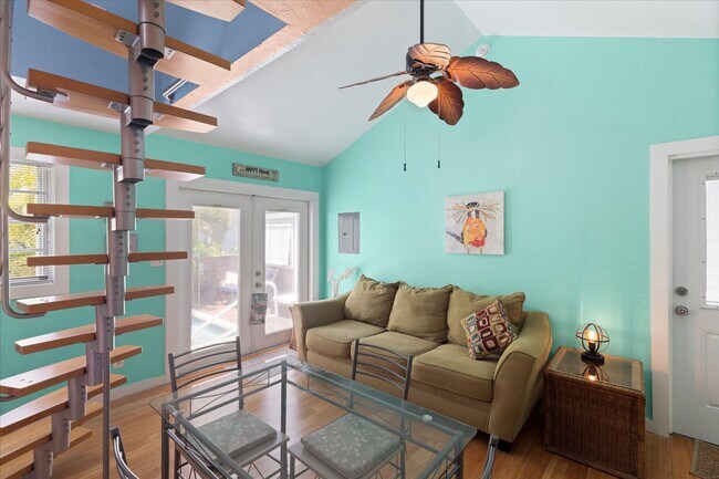 Building Photo - 3708 Duck Ave