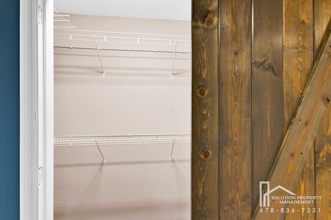 Building Photo - 3575 Creek Mill Dr NW