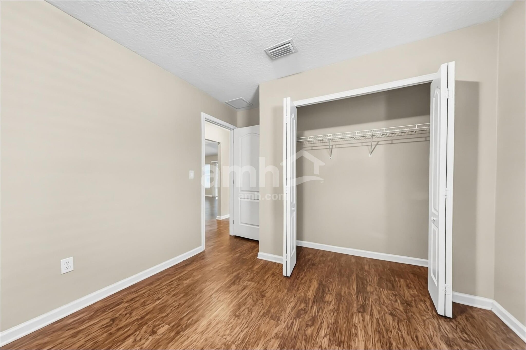 Building Photo - 86021 Aladdins Way