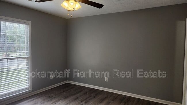Building Photo - 5332 Olliff Ln