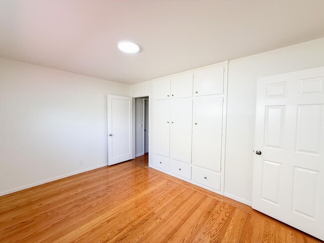 Building Photo - Floresta Gardens San Leandro Ranch Home