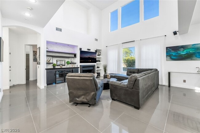 Building Photo - 10570 Eagle Nest St