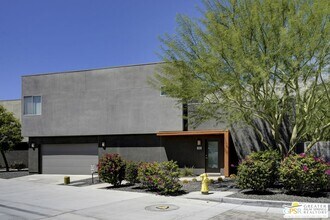 Building Photo - 445 Dion Dr