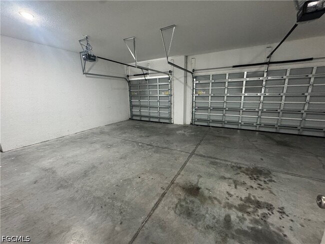 Building Photo - 8007 Mill Ct